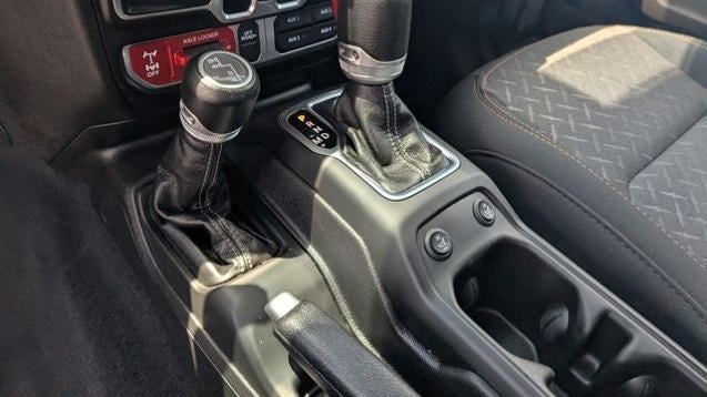 2025 Jeep Gladiator Mojave X