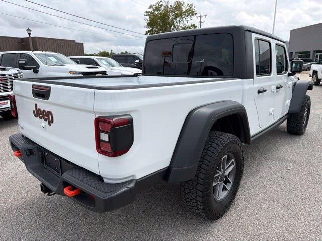 2026 Jeep Gladiator - $39,756