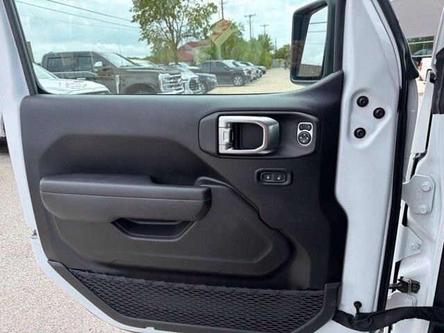 2026 Jeep Gladiator - $39,756