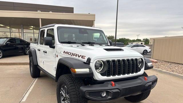2026 Jeep Gladiator Mojave