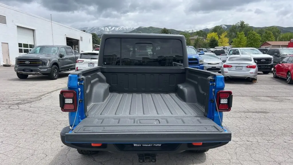 2025 Jeep Gladiator Mojave