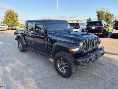 2025 Jeep Gladiator 4X4 Mojave 4DR Crew Cab 5.0 FT. SB