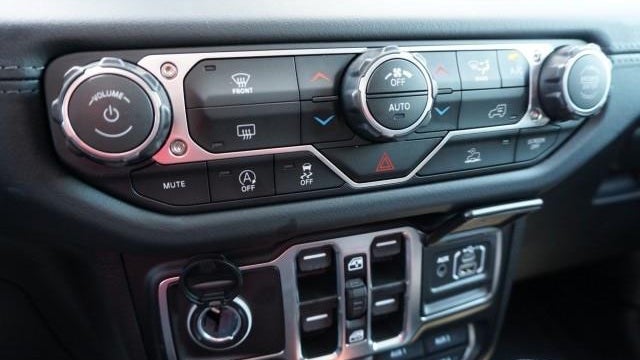 2025 Jeep Gladiator Mojave