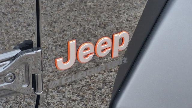 2025 Jeep Gladiator Mojave