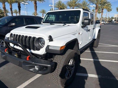 Photo of a 2025 Jeep Gladiator 4X4 Mojave 4DR Crew Cab 5.0 FT. SB for sale