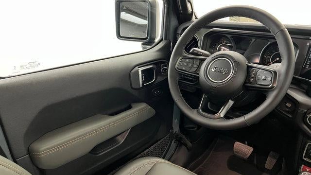 2025 Jeep Gladiator Mojave X