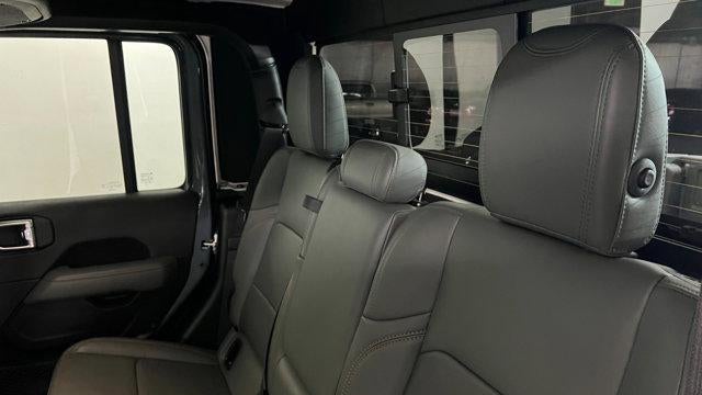 2025 Jeep Gladiator Mojave X