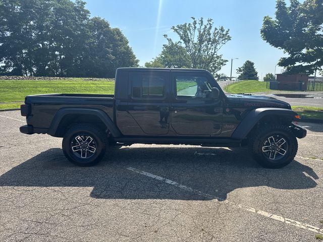 2026 Jeep Gladiator - $42,794