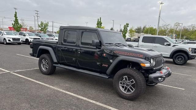 2025 Jeep Gladiator Mojave