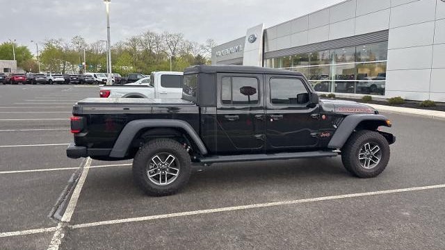 2025 Jeep Gladiator Mojave