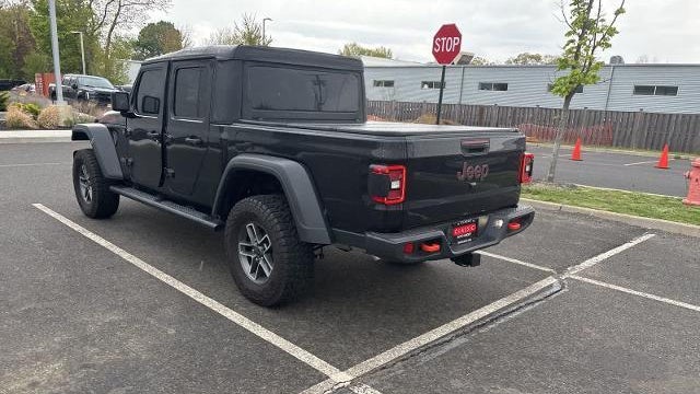 2025 Jeep Gladiator Mojave