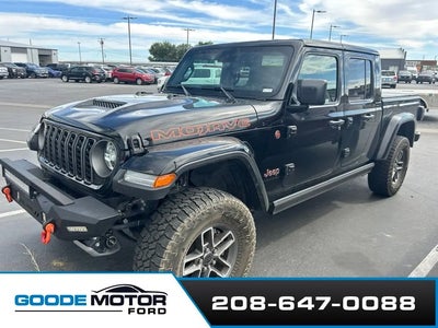 Photo of a 2025 Jeep Gladiator 4X4 Mojave 4DR Crew Cab 5.0 FT. SB for sale
