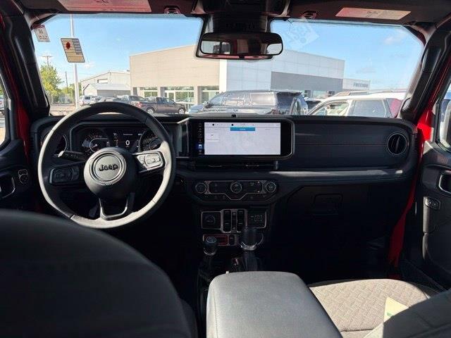 2026 Jeep Gladiator - $39,425