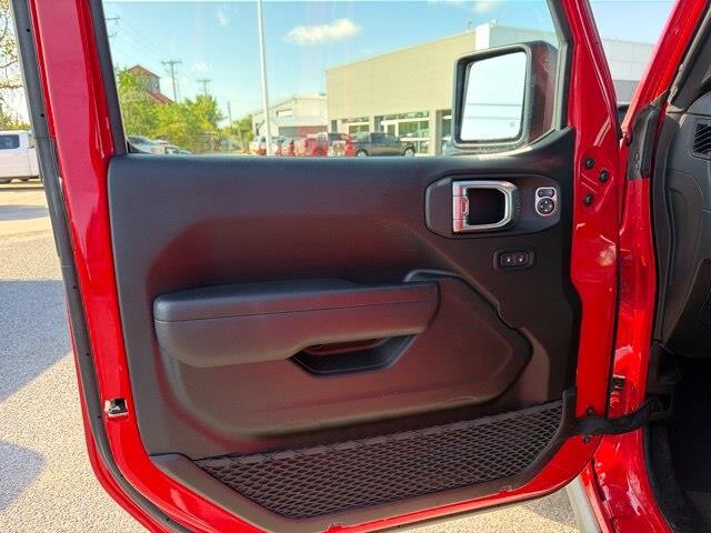 2026 Jeep Gladiator - $39,425