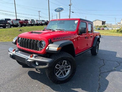 Photo of a 2026 Jeep Gladiator 4X4 Mojave 4DR Crew Cab 5.0 FT. SB for sale