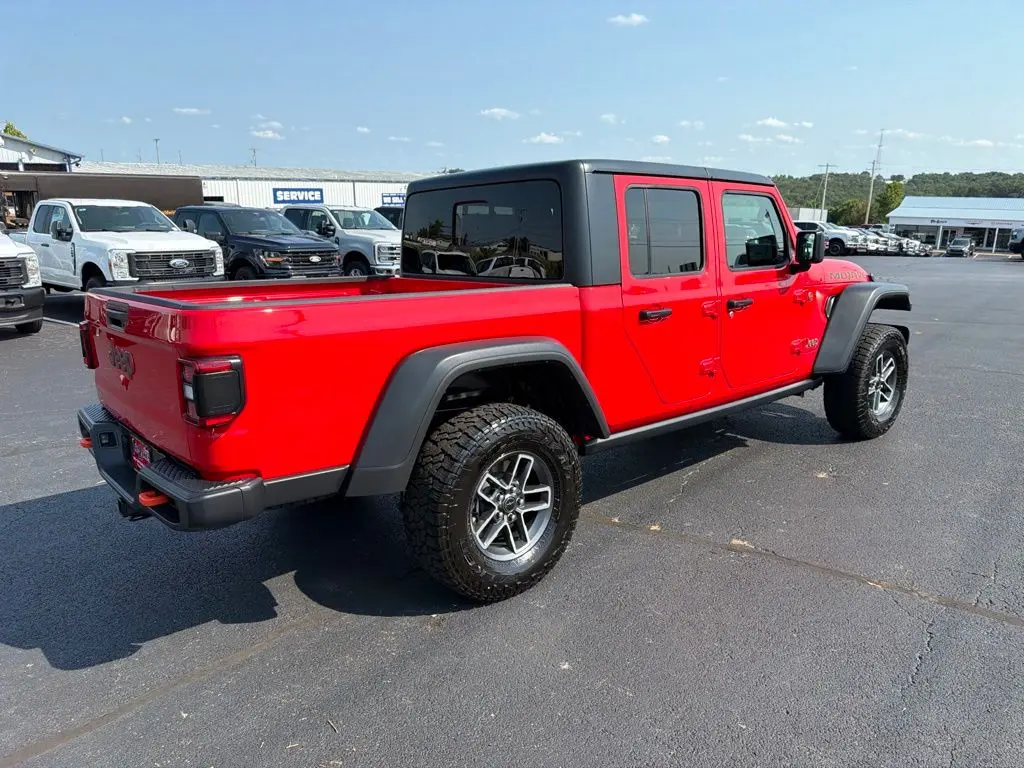2026 Jeep Gladiator - $44,807