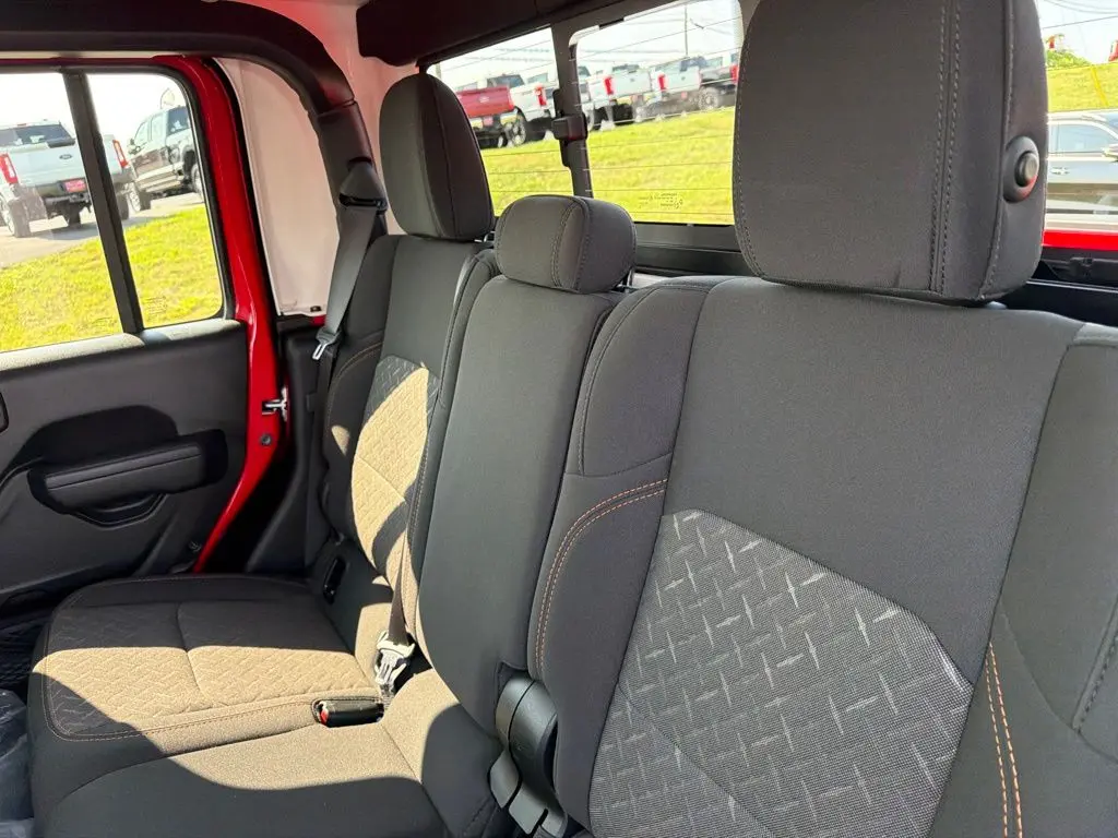 2026 Jeep Gladiator - $44,807