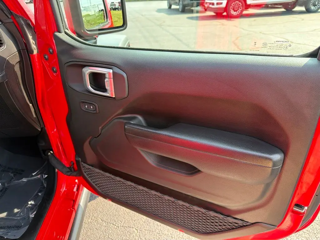 2026 Jeep Gladiator - $44,807