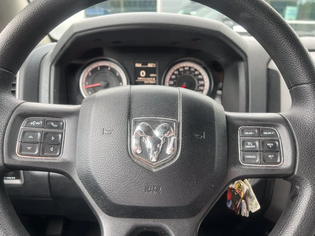 2017 Ram 1500 - $19,998