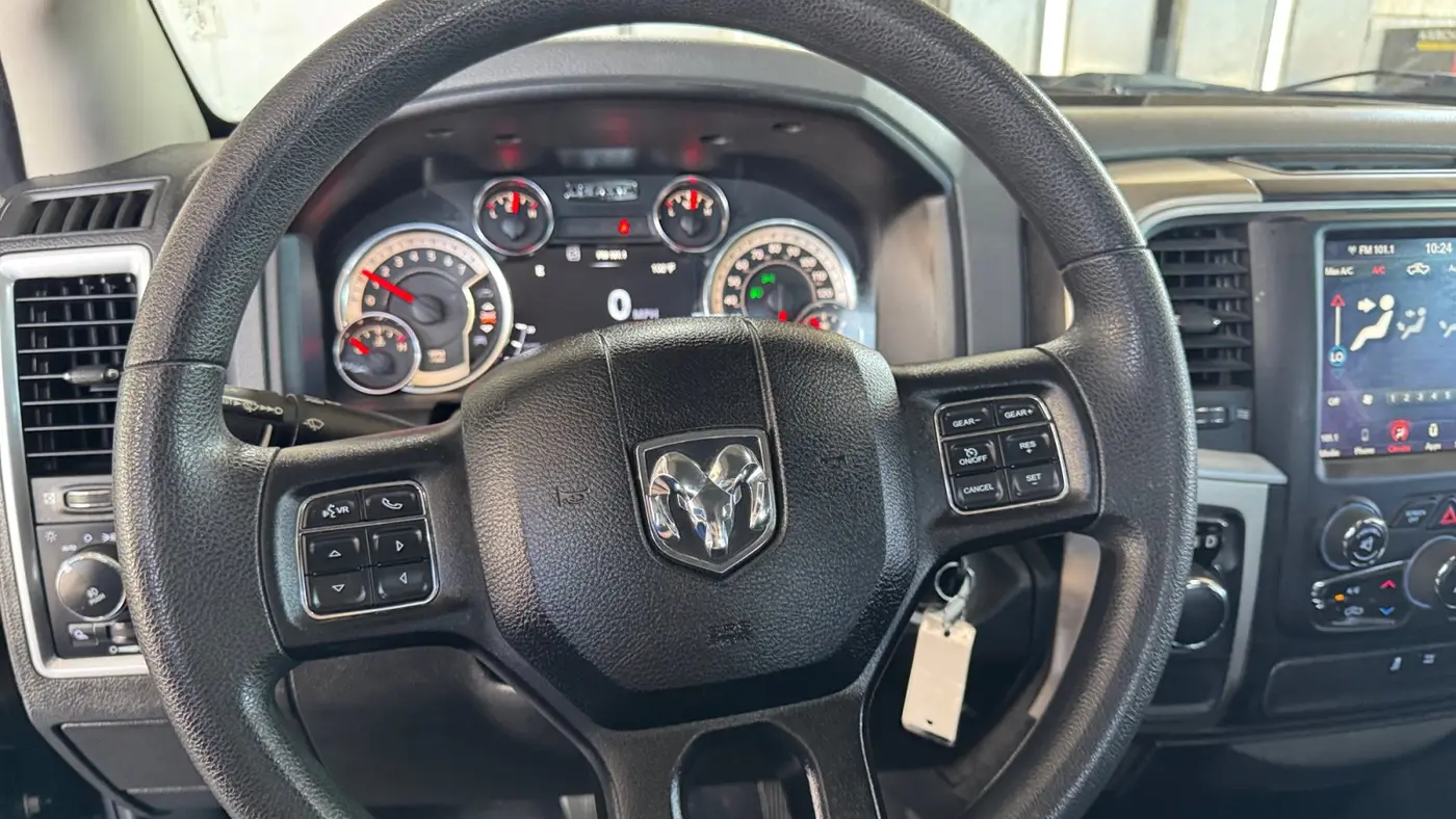 2020 Ram 1500 Classic SLT