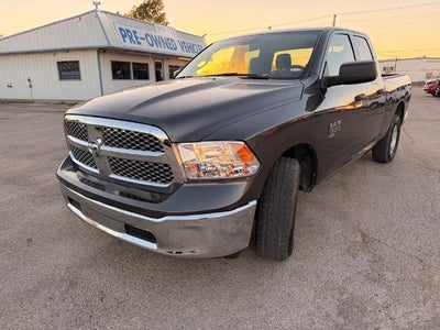 2024 RAM 1500 Classic 4X2 SLT 4DR Quad Cab 6.3 FT. SB Pickup