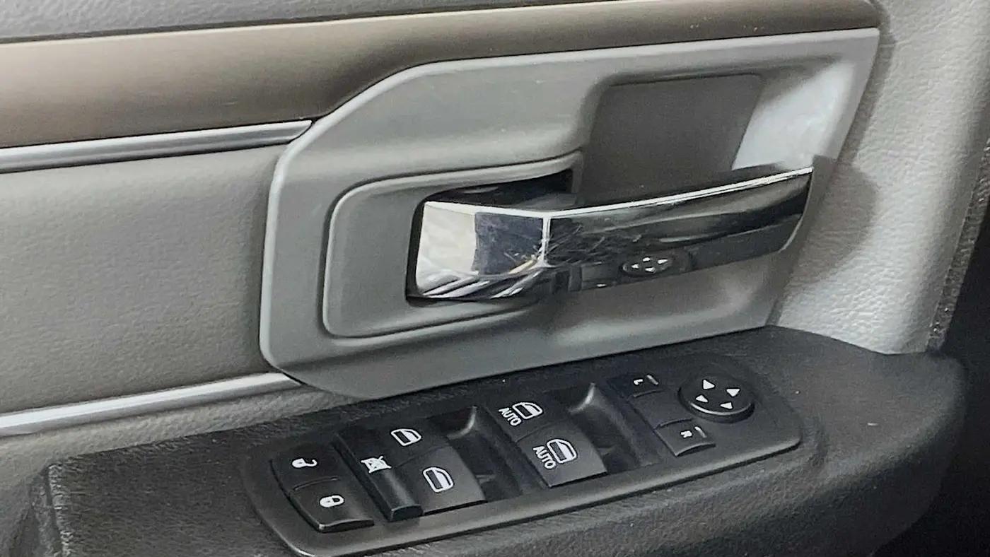 2024 Ram 1500 Classic SLT