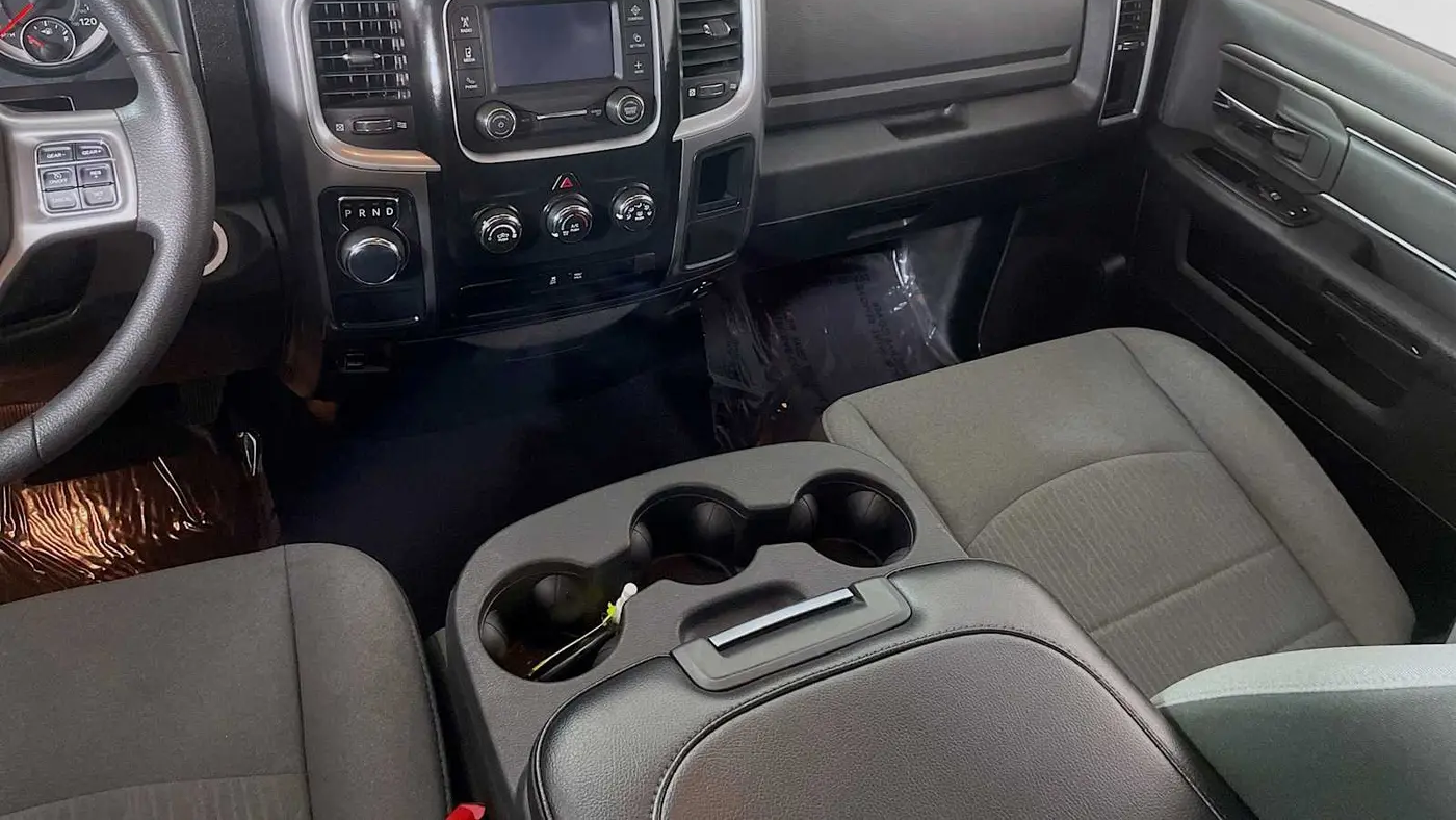 2024 Ram 1500 Classic SLT