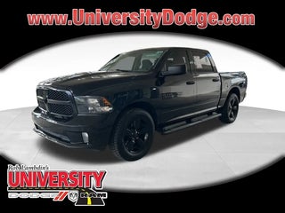 2016 Ram 1500 with Brilliant Black Crystal Pearlcoat Exterior