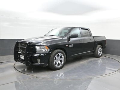 2017 Ram 1500 4X2 Express 4DR Crew Cab 5.5 FT. SB Pickup