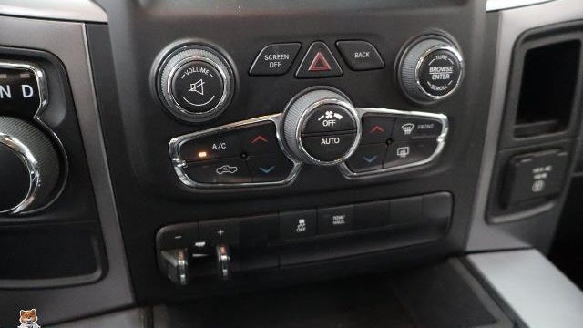 2023 Ram 1500 Classic SLT