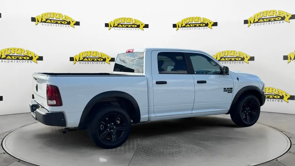 2024 Ram 1500 Classic SLT