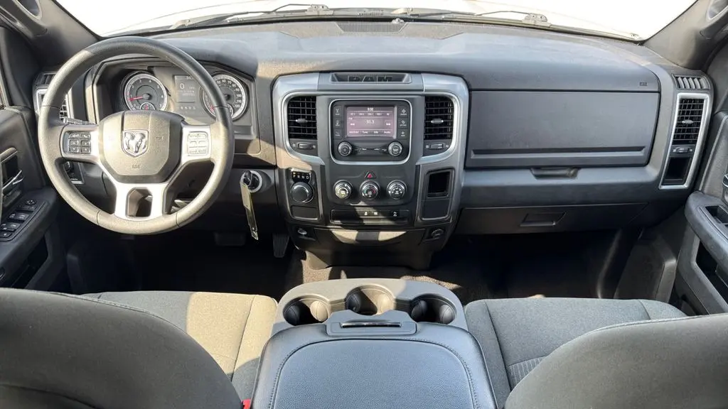 2024 Ram 1500 Classic SLT
