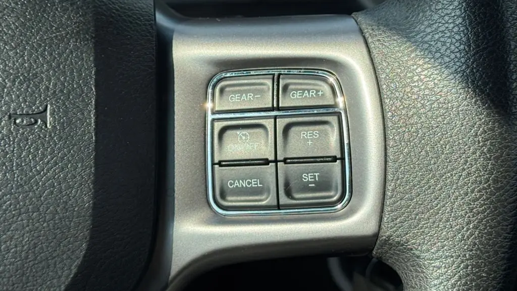 2024 Ram 1500 Classic SLT