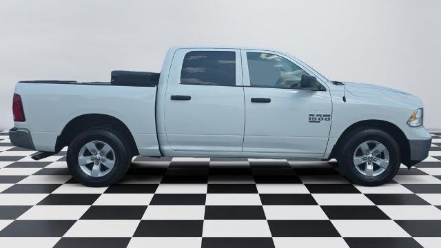 2022 Ram 1500 Classic SLT