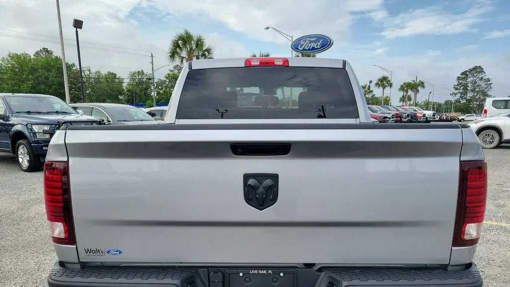 2024 Ram 1500 Classic SLT