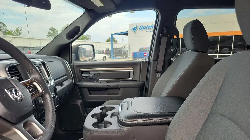 2024 Ram 1500 Classic SLT