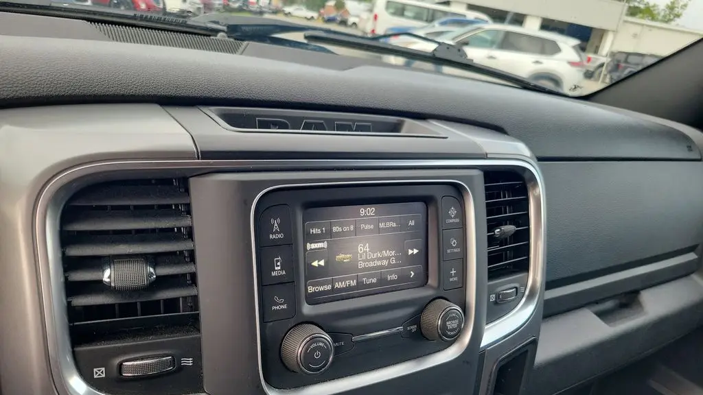 2024 Ram 1500 Classic SLT