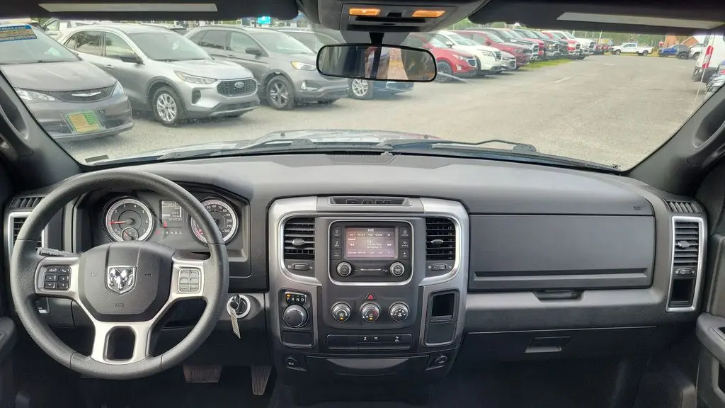 2024 Ram 1500 Classic SLT
