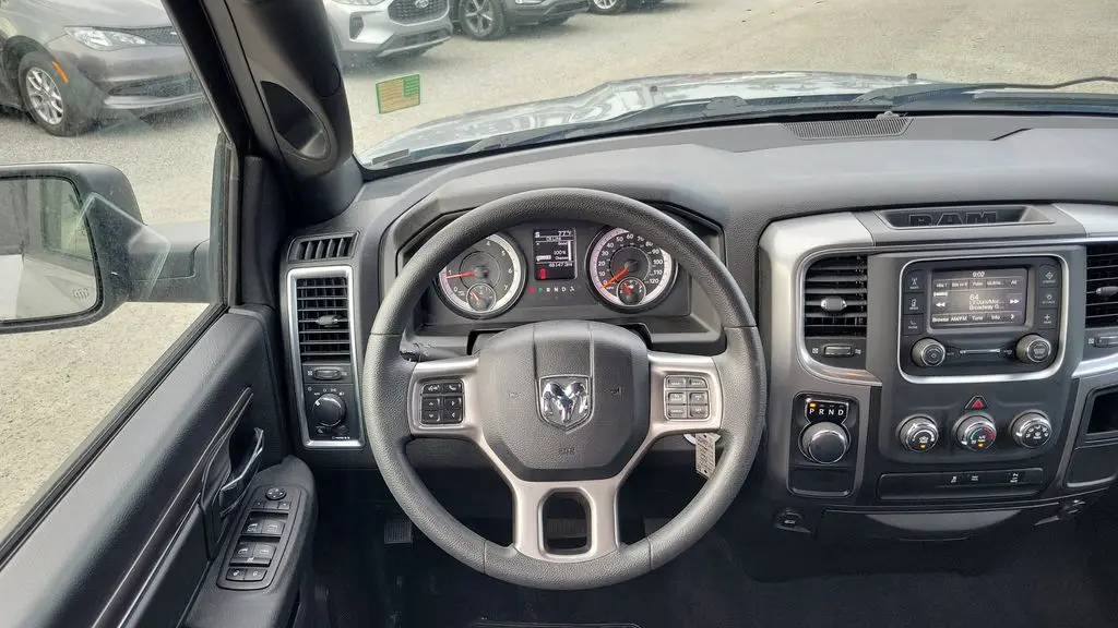 2024 Ram 1500 Classic SLT