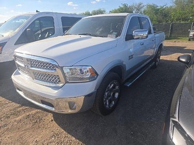 2016 RAM 1500 4X2 Laramie 4DR Crew Cab 5.5 FT. SB Pickup