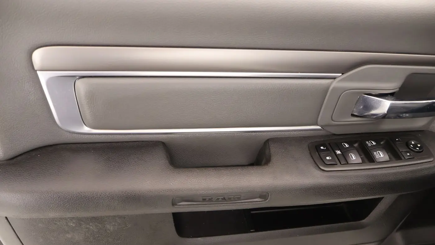 2021 Ram 1500 Classic SLT
