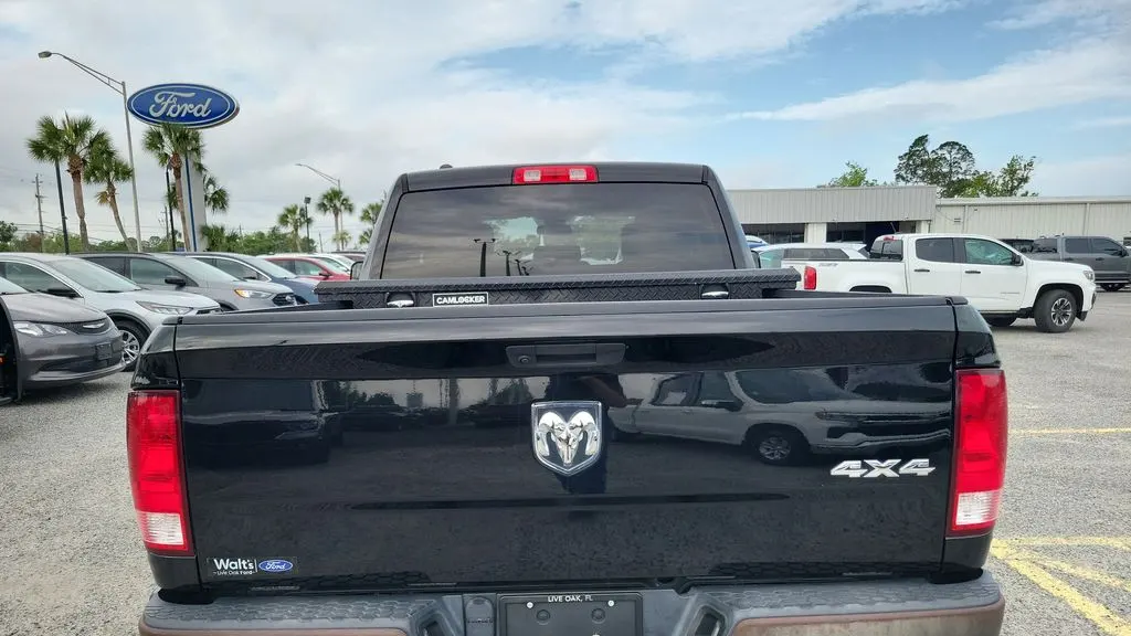 2022 Ram 1500 Classic Tradesman