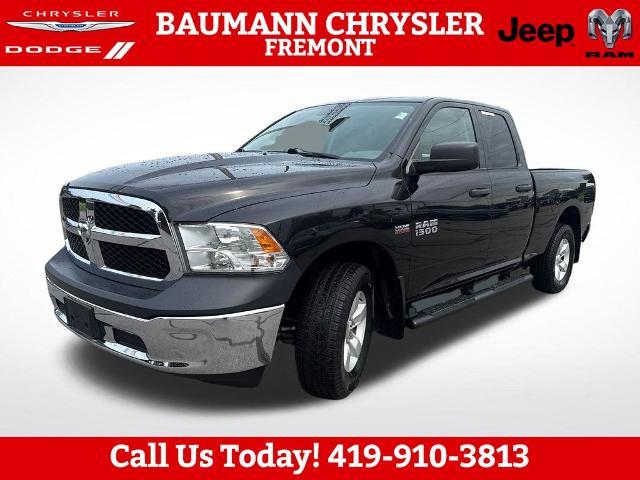 2016 Ram 1500 Tradesman — photo 1 of 12
