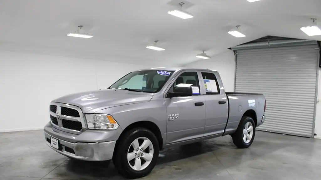 2024 Ram 1500 Classic SLT