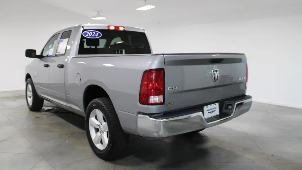 2024 Ram 1500 Classic SLT