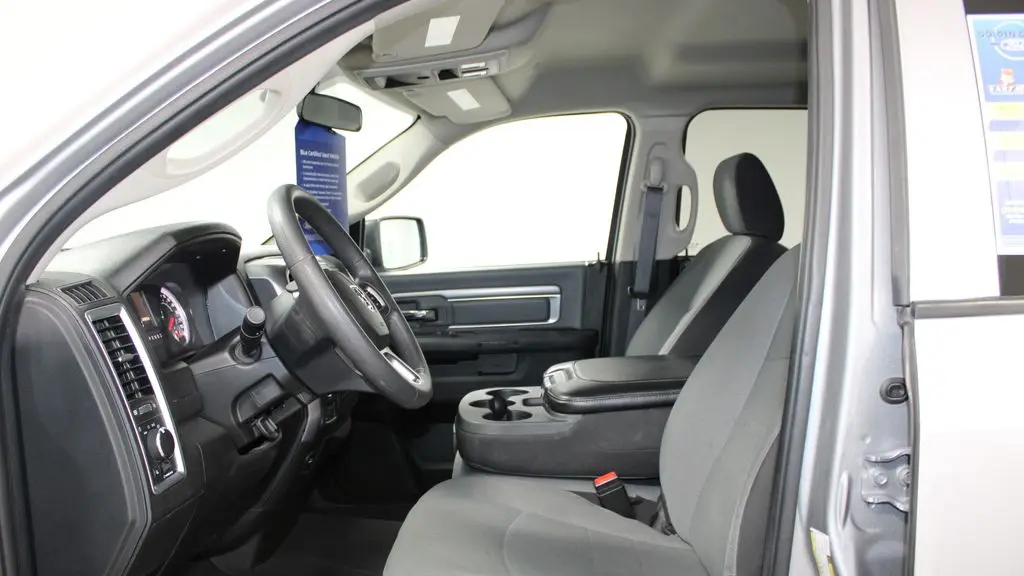 2024 Ram 1500 Classic SLT