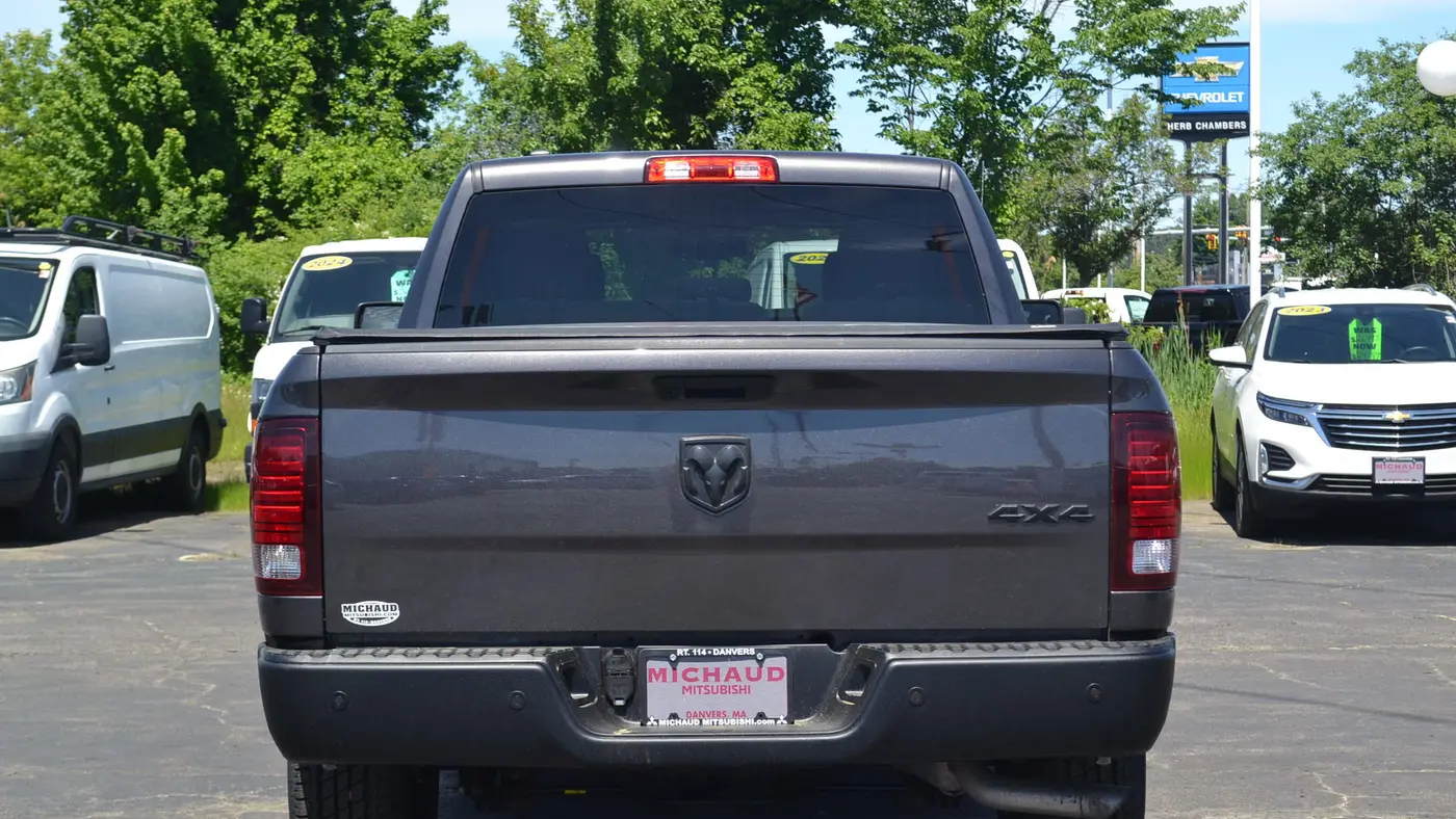 2022 Ram 1500 Classic Warlock