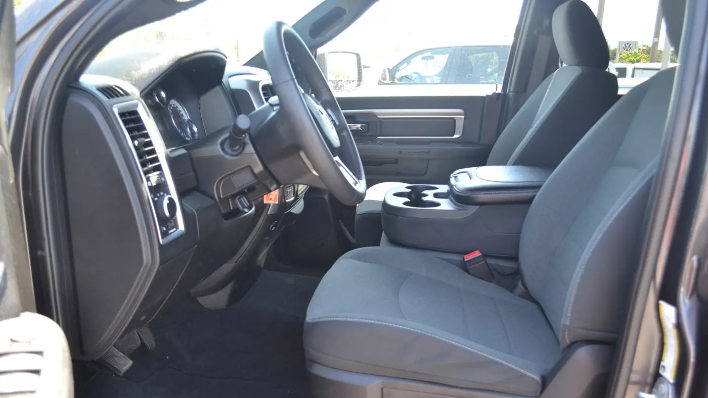 2022 Ram 1500 Classic Warlock