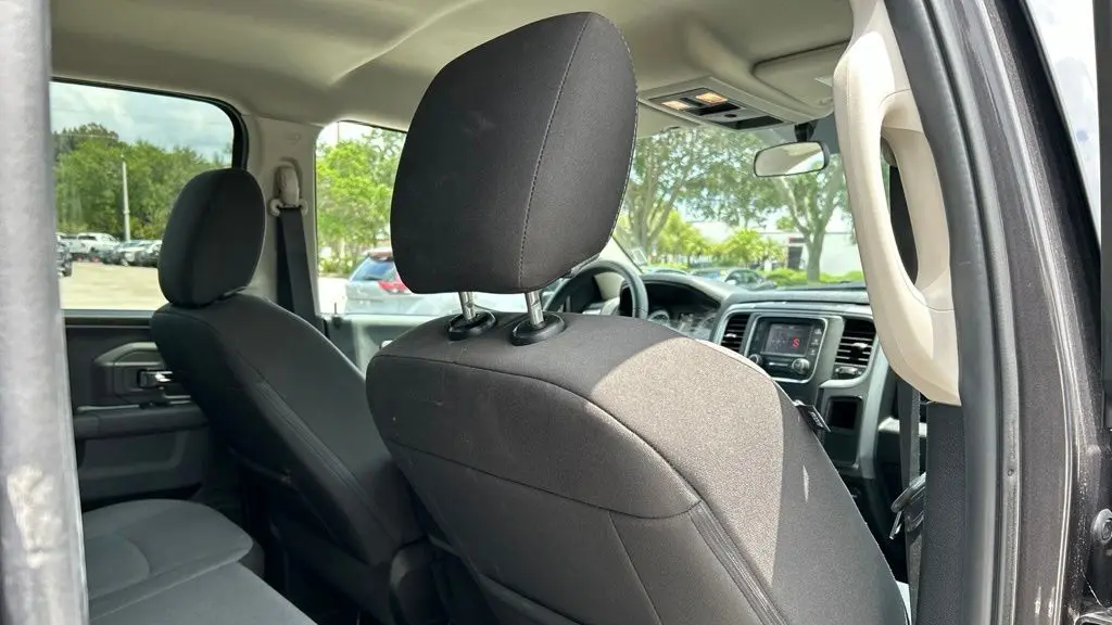 2024 Ram 1500 Classic SLT