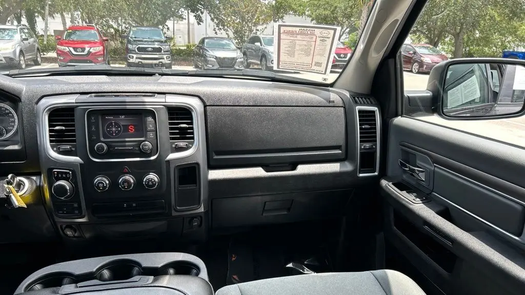 2024 Ram 1500 Classic SLT